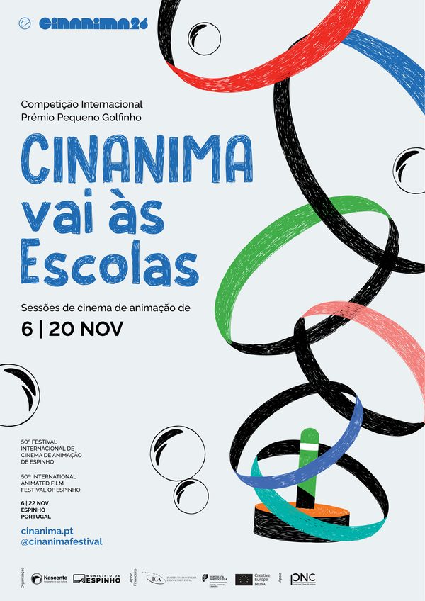 Cartaz do CINANIMA vai às Escolas 2026: «Sessões de cinema de animação de 6 a 20 de novembro», Competição Internacional Prémio Pequeno Golfinho, com faixas coloridas desenhadas à mão e bolhas sobre fundo claro.